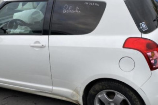 Compresseur clim SUZUKI SWIFT 3