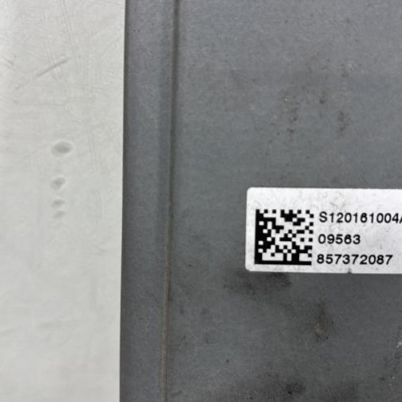 Calculateur moteur RENAULT TWINGO 1 Photo n°5