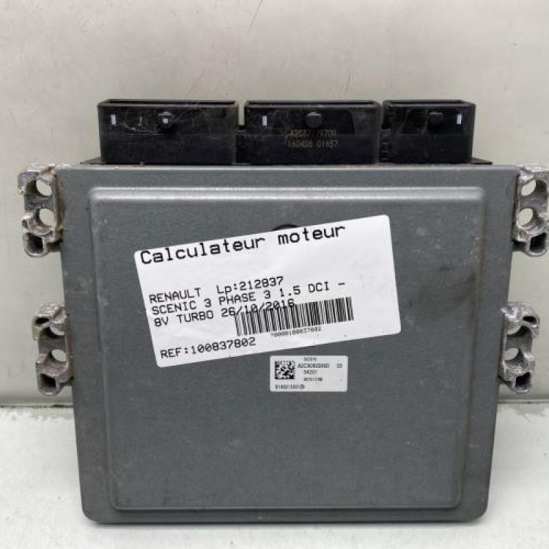 Calculateur moteur RENAULT SCENIC 3 Photo n°4