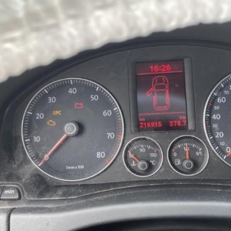 Calculateur moteur VOLKSWAGEN GOLF PLUS Photo n°13