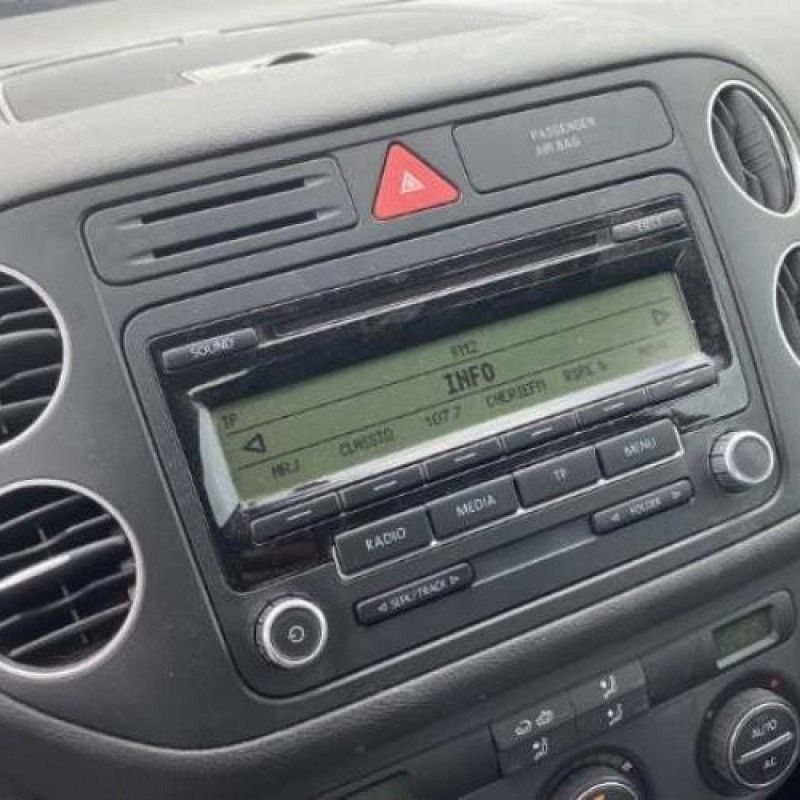 Calculateur moteur VOLKSWAGEN GOLF PLUS Photo n°19