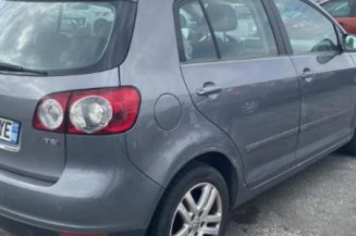 Calculateur moteur VOLKSWAGEN GOLF PLUS