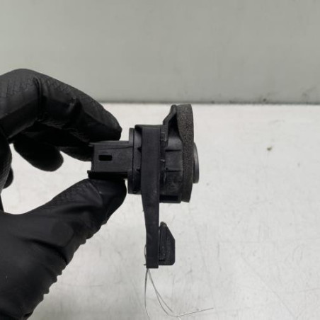 Bouton de coffre PEUGEOT 607