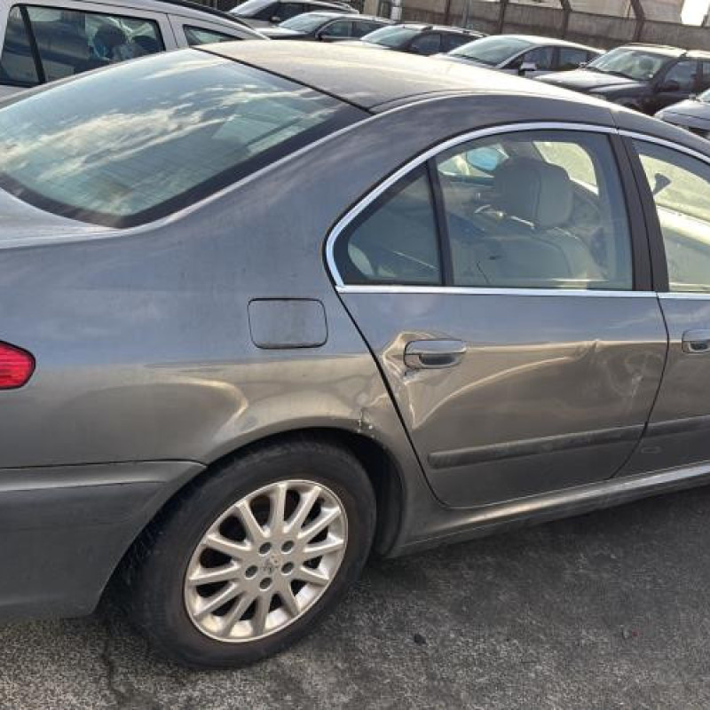 Bouton de coffre PEUGEOT 607 Photo n°10