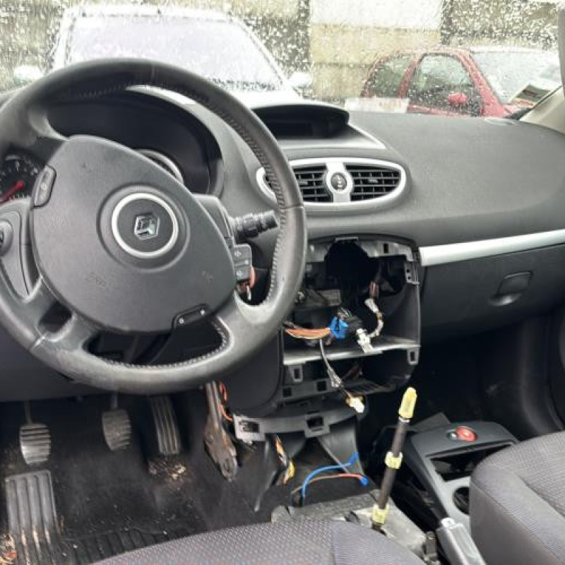 Serrure avant gauche RENAULT CLIO 3 Photo n°19