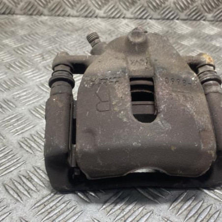 Etrier avant droit (freinage) SUZUKI SWIFT 3 Photo n°1