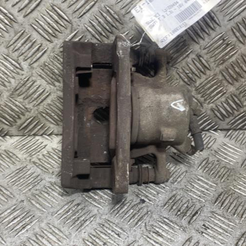 Etrier avant droit (freinage) SUZUKI SWIFT 3 Photo n°2