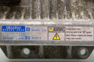 Calculateur moteur OPEL MERIVA A