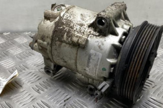 Compresseur clim RENAULT MEGANE 1