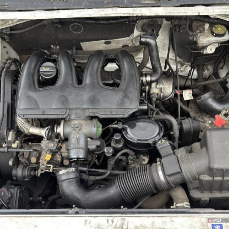 Reservoir essence PEUGEOT PARTNER 1 Photo n°19