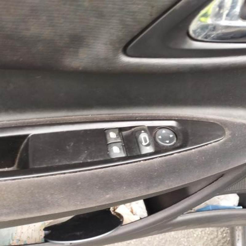 Retroviseur gauche CITROEN C4 1 Photo n°15