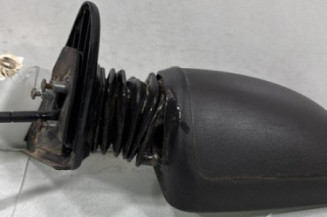 Retroviseur gauche PEUGEOT 205