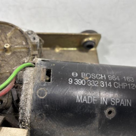 Moteur essuie glace avant PEUGEOT 205