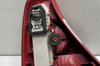 Feu arriere principal droit (feux) RENAULT CLIO 2