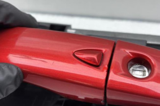 Poignee porte avant gauche RENAULT KADJAR