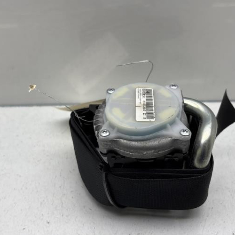 Pretensionneur de ceinture arriere droit RENAULT KADJAR Photo n°1