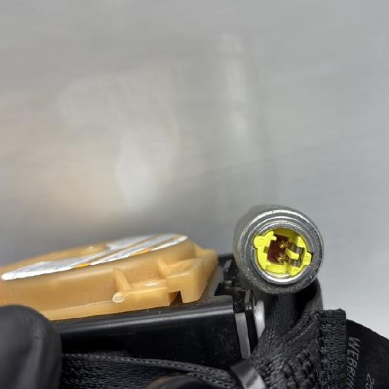 Pretensionneur de ceinture arriere droit RENAULT KADJAR Photo n°3