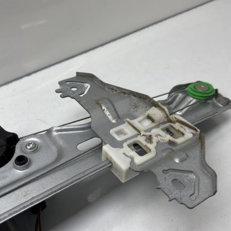 Leve vitre electrique arriere droit RENAULT KADJAR Photo n°8