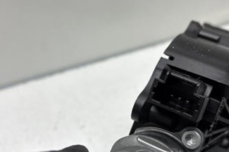 Moteur essuie glace arriere RENAULT KADJAR