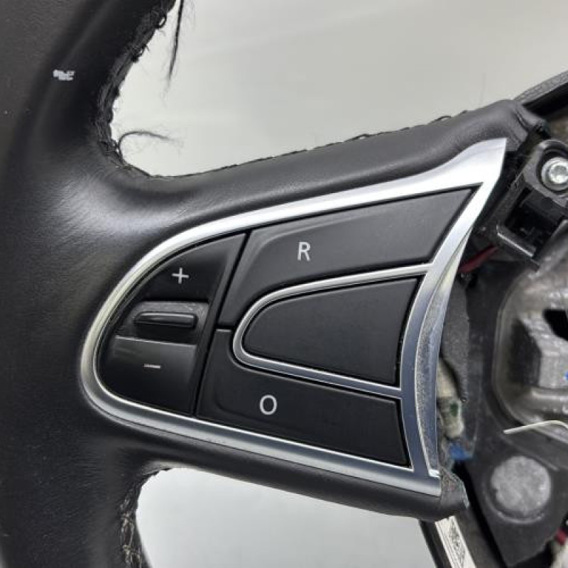 Volant RENAULT KADJAR Photo n°4