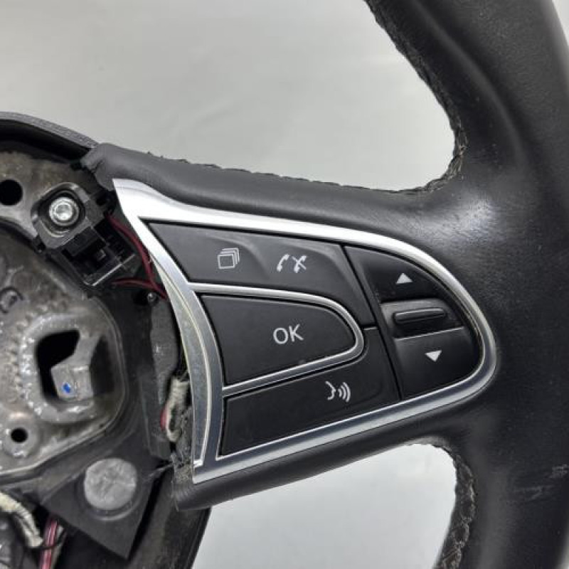 Volant RENAULT KADJAR Photo n°5