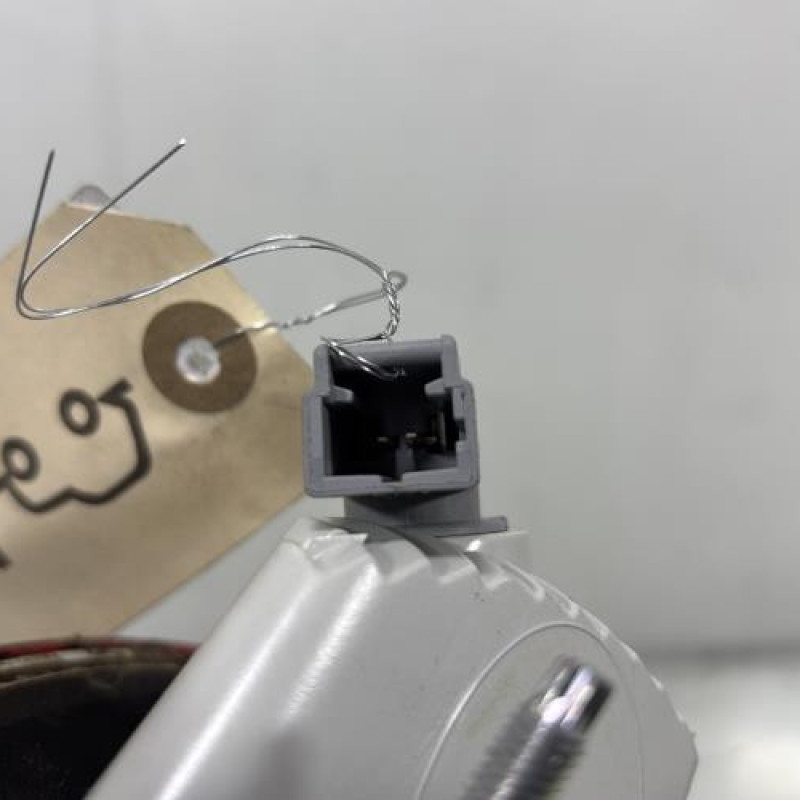 Feu arriere secondaire gauche (feux) RENAULT TWINGO 2 Photo n°3