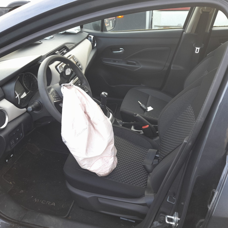 NISSAN MICRA 5 1.0i - 12V TURBO Photo n°7