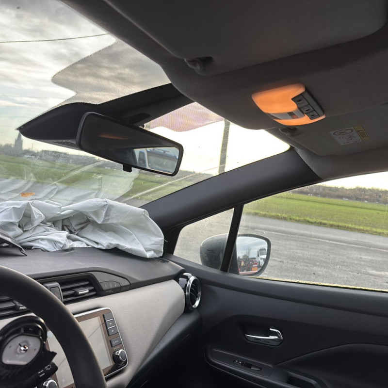 NISSAN MICRA 5 1.0i - 12V TURBO Photo n°18