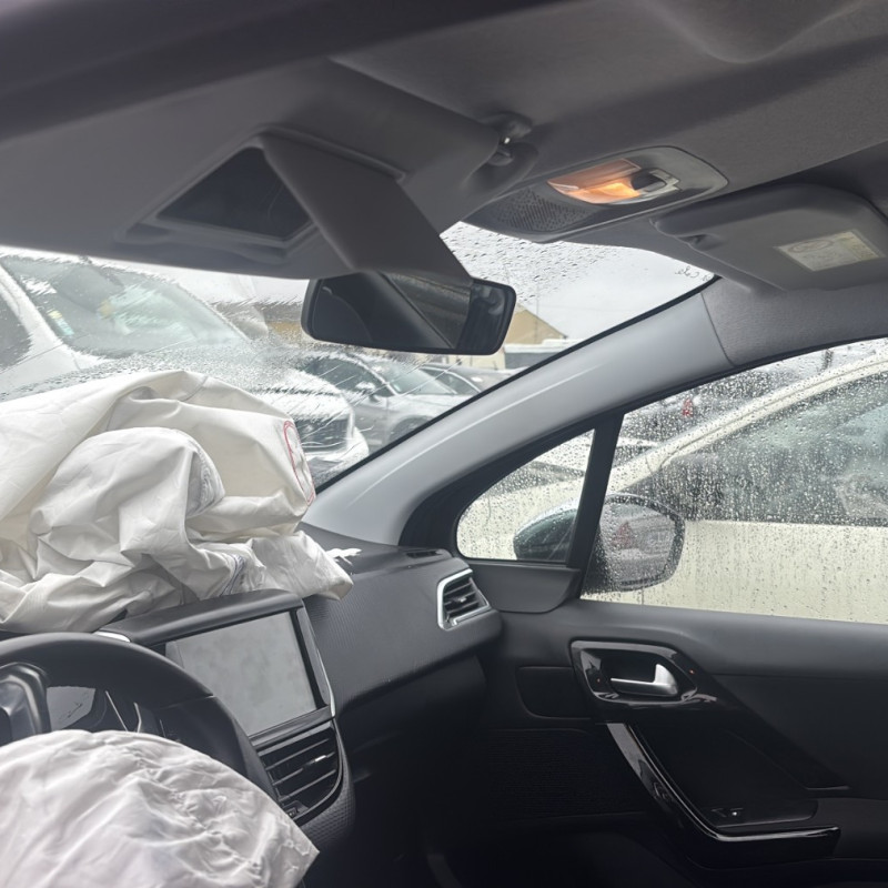 PEUGEOT 208 1 PHASE 2 1.2 VTI - 12V Photo n°12