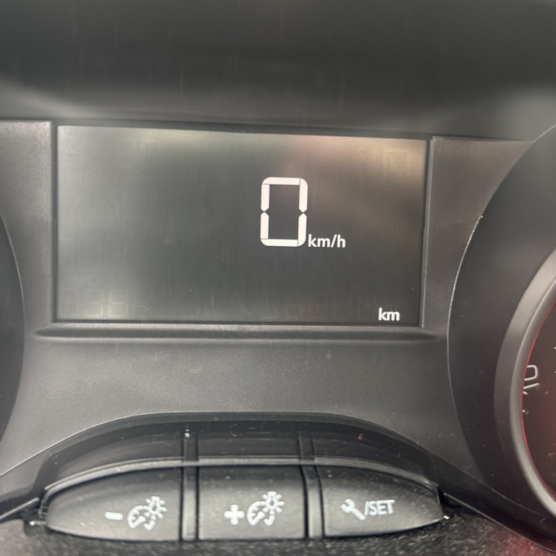 PEUGEOT 208 1 PHASE 2 1.2 VTI - 12V Photo n°14