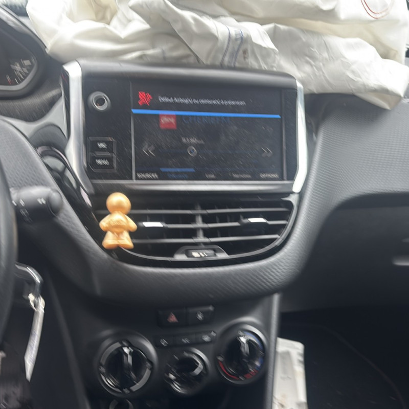 PEUGEOT 208 1 PHASE 2 1.2 VTI - 12V Photo n°15