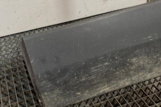 Baguette de porte arriere gauche  FORD KUGA 2