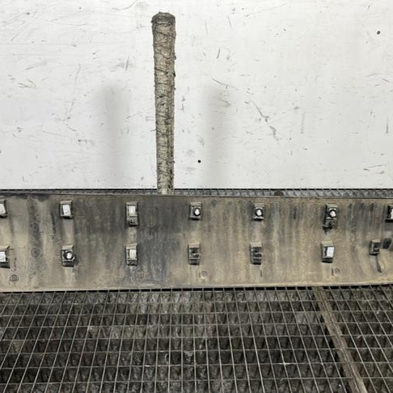 Baguette de porte avant gauche FORD KUGA 2 Photo n°4