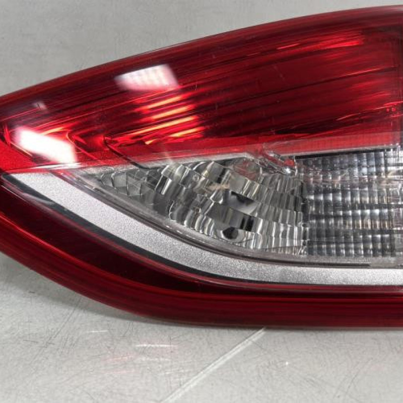 Feu arriere secondaire droit (feux) FORD KUGA 2 Photo n°3