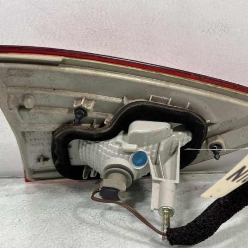 Feu arriere secondaire droit (feux) FORD KUGA 2 Photo n°4