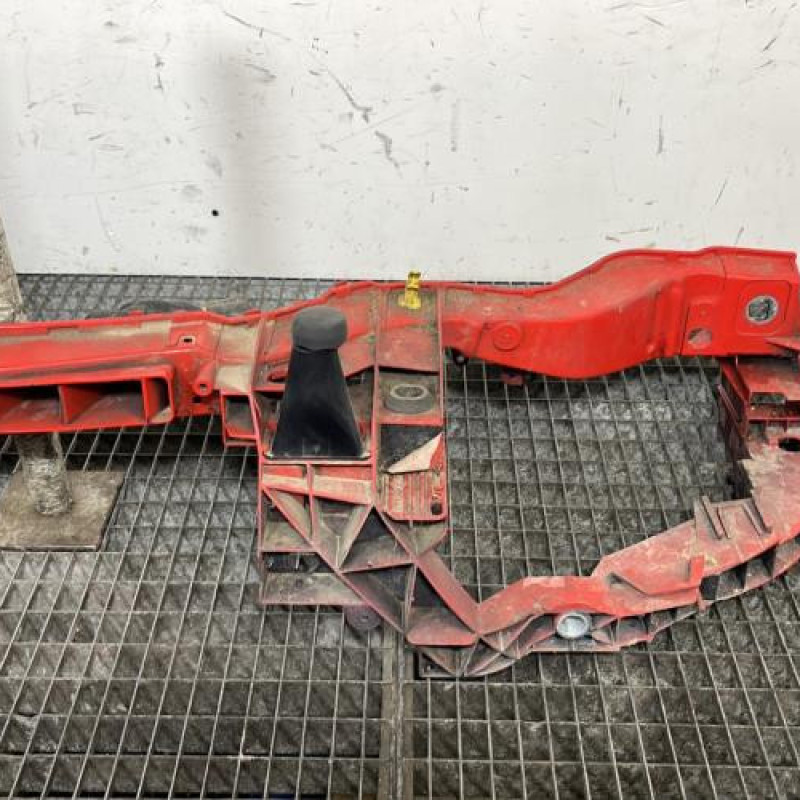 Face avant FORD KUGA 2 Photo n°3