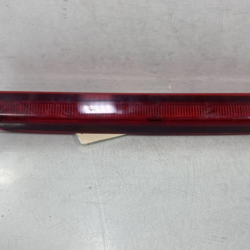 Feu arriere stop central FORD KUGA 2 Photo n°1