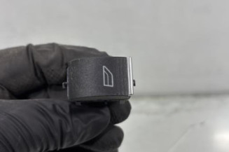 Interrupteur de leve vitre arriere droit FORD KUGA 2 Photo n°1