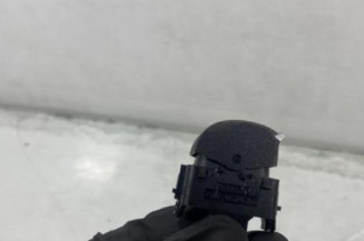 Interrupteur de leve vitre arriere gauche FORD KUGA 2