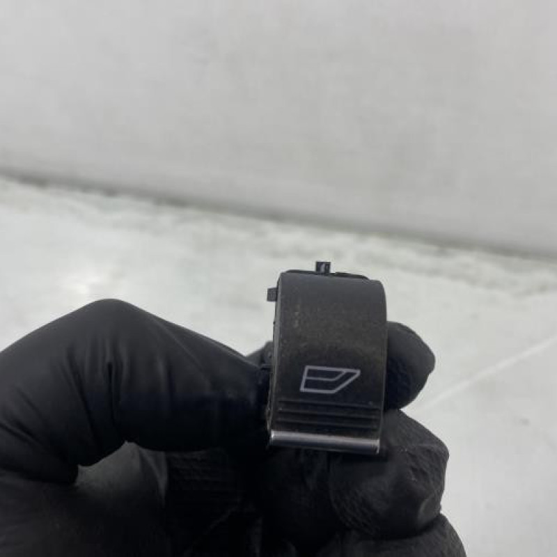 Interrupteur de leve vitre arriere gauche FORD KUGA 2 Photo n°4