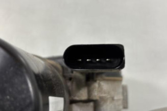 Moteur essuie glace avant droit FORD KUGA 2