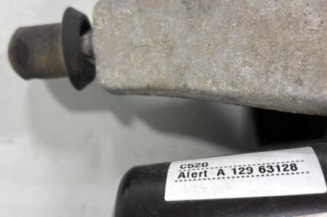 Moteur essuie glace avant gauche FORD KUGA 2