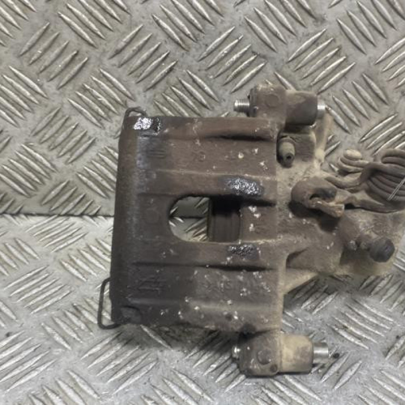 Etrier arriere gauche (freinage) FORD KUGA 2 Photo n°1