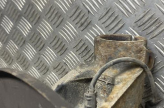 Pivot de moyeu avant droit FORD KUGA 2