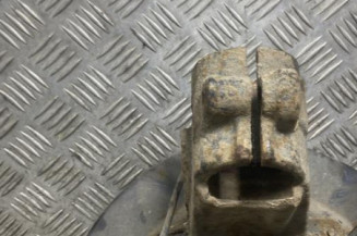 Pivot de moyeu avant gauche FORD KUGA 2