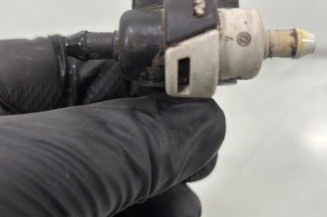 Pompe lave glace avant FORD KUGA 2