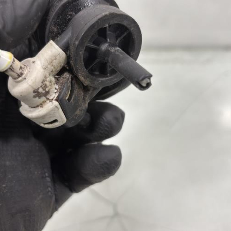 Pompe lave glace avant FORD KUGA 2 Photo n°4