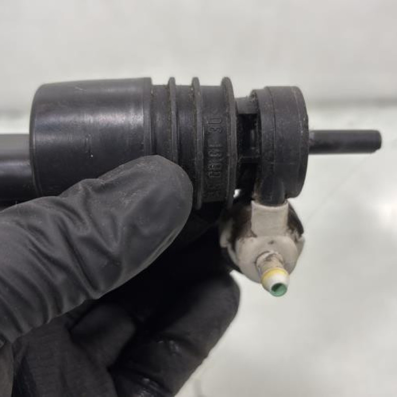 Pompe lave glace avant FORD KUGA 2 Photo n°5