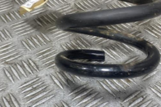 Ressort de suspension arriere droit FORD KUGA 2