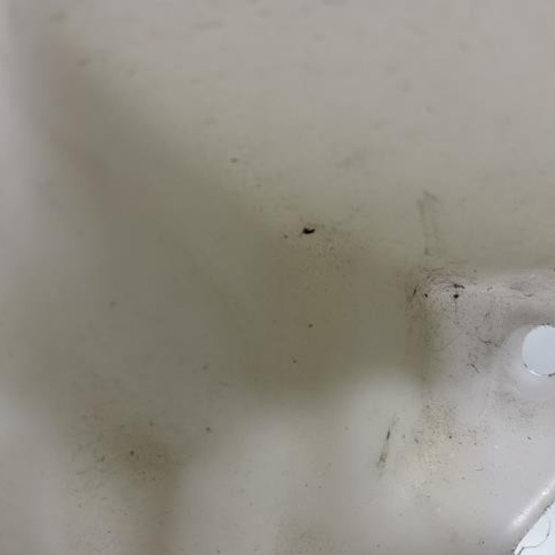 Vase de lave glace FORD KUGA 2 Photo n°3